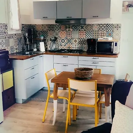 Les Pins Apartment *