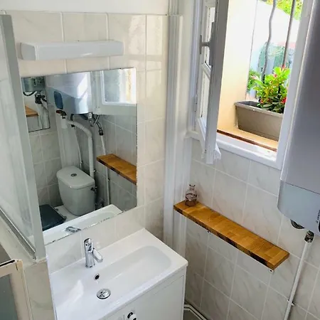 Les Pins Apartment *